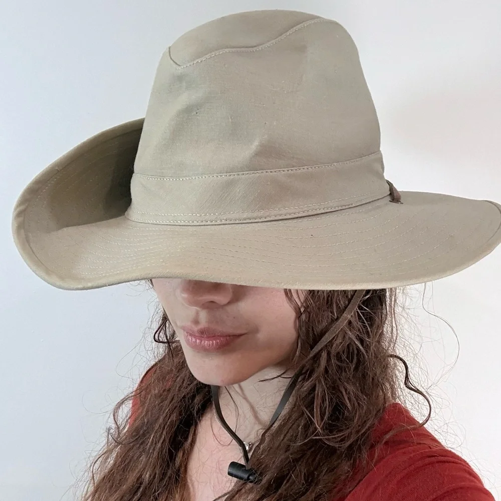 🔥Disney Parks Safari Adventure Hat Beige Wide Brim Unisex EC One Size 🔥